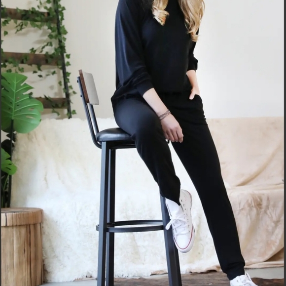 NEW! Brown Soft and Cozy Raglan Sleeve Pullover Jogger Pants 2Pc Set - Picture 3 of 10